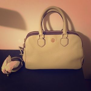 Tory Burch Robinson Triple-zip Leather Satchel